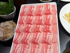 -鲜入唯煮·港式海鲜牛肉火锅(金宝街店)