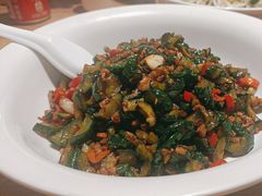 -聚鑫朋酸菜肥肠(文艺路口店)