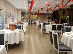 大堂-山泉公馆酒家(广州东站店)