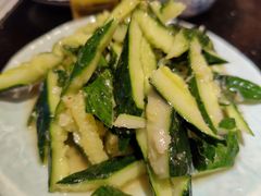 凉拌黄瓜-百味源炭火烤翅 ·夜市大排档(酒仙桥店)