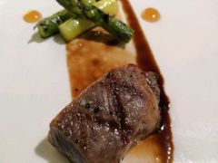 -La Mer Restaurant & Lounge