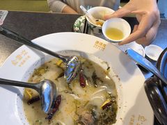 -渔语鱼新川菜Bistro(万象天地店)