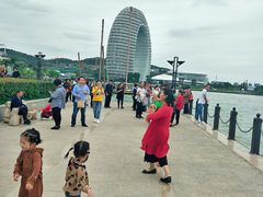 -湖州太湖旅游度假区-月亮广场