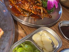 -明洞阿姨·韩式酱蟹烤肉·创意料理(三元桥店)