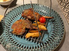 炭烤羊排-耶里夏丽·丝路新疆菜·清真食品(徐汇南丹东路臻选店)