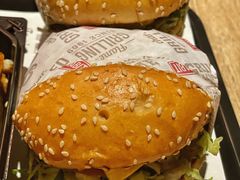 -The Habit Burger Grill 哈比特汉堡(复兴soho店)