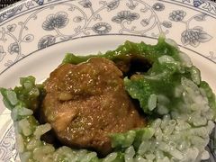 粢毛青团-沈大成(南京东路店)
