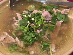 -冯烫烫跷脚牛肉·川菜小馆(武胜西街店)
