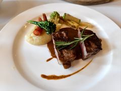 -塞纳河法国餐厅(意式风情街店)