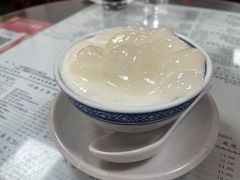 白玉双皮奶-仁信双皮奶(东川路店)