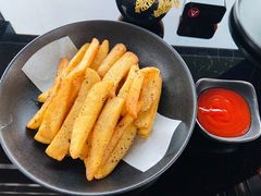 法式松露薯条-瑞吉酒店·The Drawing Room闲逸廊·云端下午茶·夜奢Whiskey