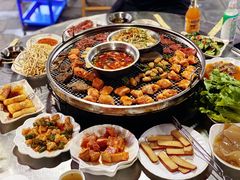 -小辣椒汤锅烧烤(温泉南街店)