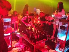 -G5 MAXLAND酒吧
