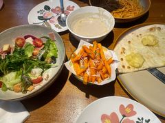 -JINNS锦时 steak&pizza(浸信会礼拜堂旧址店)