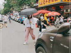 -江三王记牛杂馆(总店)