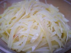 -十一街苍蝇馆子转经消江湖菜(九眼桥十一街店)