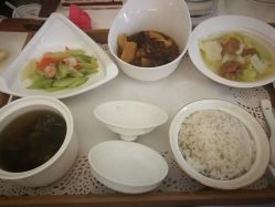 -尚圣月子会所·庄园式月子中心(萧山湘湖店)