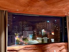 -幸栖洞穴设计酒店(成都春熙路店)