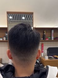 -MARTIN'S BARBER SHOP男士理发馆