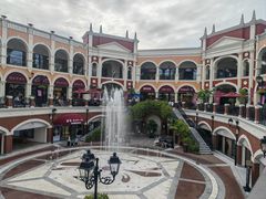 -佛罗伦萨小镇广佛名品奥特莱斯(疏港路店)