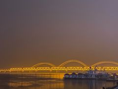 -人民防洪胜利纪念塔