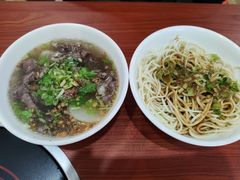 -阿波潮汕牛肉火锅·汤粉面(拱北店)