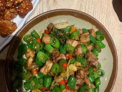 -川堂风·跷脚牛肉·乐山爆炒(宝山日月光店)