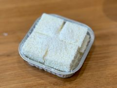 -乍甸乳业鲜奶吧(红河水乡店)