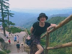 -罗田薄刀峰风景区