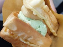 薄饼夹抹茶雪糕-成裕雪糕店(士多店)