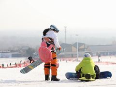 -石京龙滑雪场-停车场