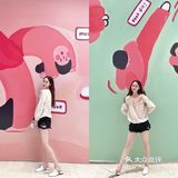 五一怎么玩☕️来咖啡节喝咖啡 看“下腰女孩”展吧
