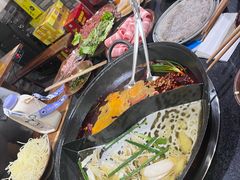 -重庆故事姊妹老火锅(财经学院店)