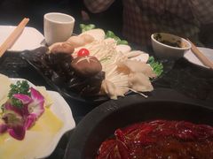 -井格重庆火锅(临平银泰城店)