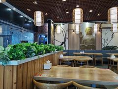 -裕记烧腊连锁餐饮(国商分店)