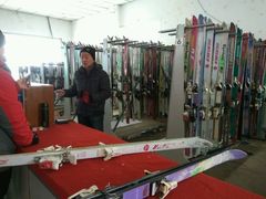 -五家山森林公园滑雪场