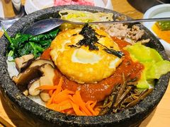 石锅拌饭-泥炉烧肉师(新街口金銮巷店)