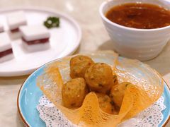 酥炸鲮鱼球-稻香酒家(长宁KING88广场店)