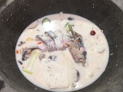 -鲜潭蒸汽石锅鱼(五道口购物中心店)