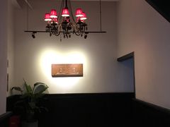 -拖板鞋咖啡旅行酒店(春熙路地铁站店)