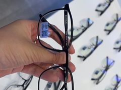-罗伯特眼镜·蔡司官方授权(前海桂湾店)