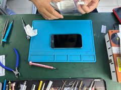 -鸿准通信科技·忠诚手机电脑维修中心(三林店)