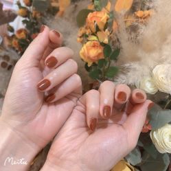 -花系美·美甲美睫精品店