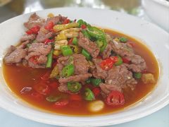 水煮嫩牛肉-美人鱼悬崖海景餐厅(鹿嘴山庄店)