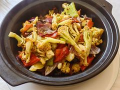 -宾朋海鲜特色美食餐厅·纯手工鲅鱼水饺(兴海路店)