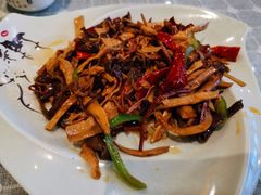 -小厨子私房菜·云南美食店