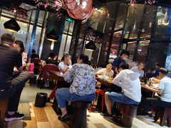 等位区-老板恋上鱼(高新万达店)