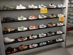 -法雅体育工厂店(皂君庙路店)