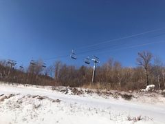 -亚布力新体委滑雪场