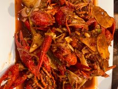 黄焖龙虾-百味手拨龙虾馆(愚园路店)